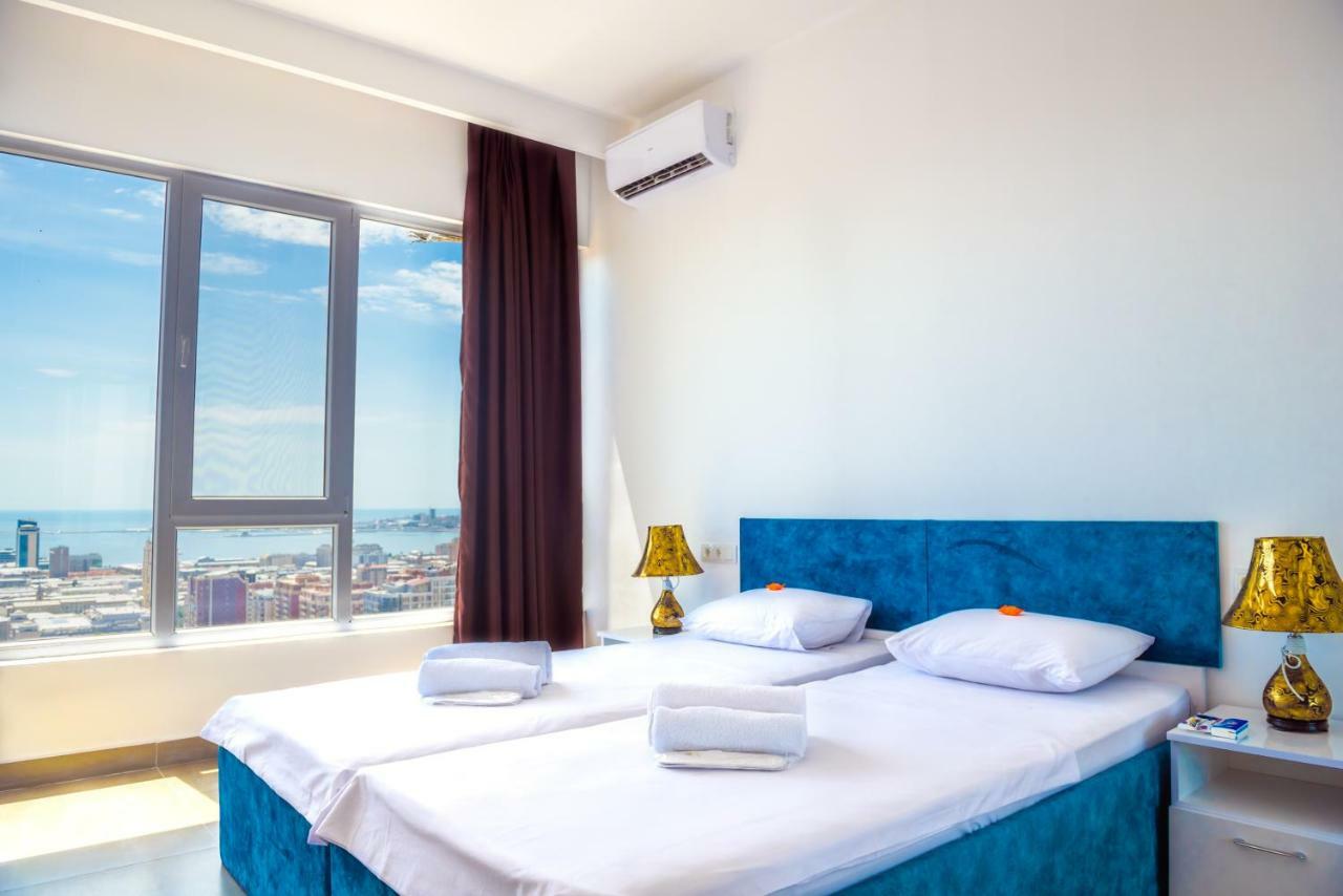 Panorama Baku - 22 Floor Aparthotel Bagian luar foto
